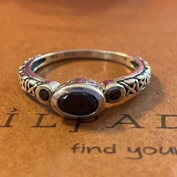 🖤SOLD🖤 Silpada Little Black Dress Cubic Zirconia Sterling Silver R2398 - Picture 2 of 16